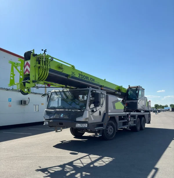 Автокран Zoomlion в аренду в Алматы